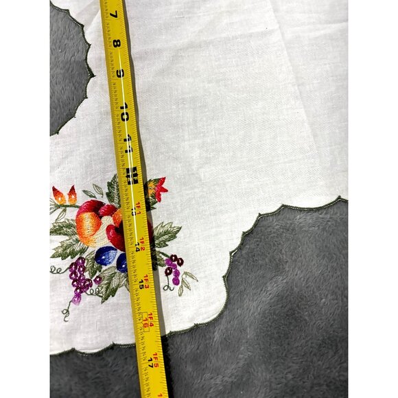 Vtg Embroidered Hndmde Linen Tablecloth 17x17 Square Cottage Country Core Fruits - Picture 4 of 9